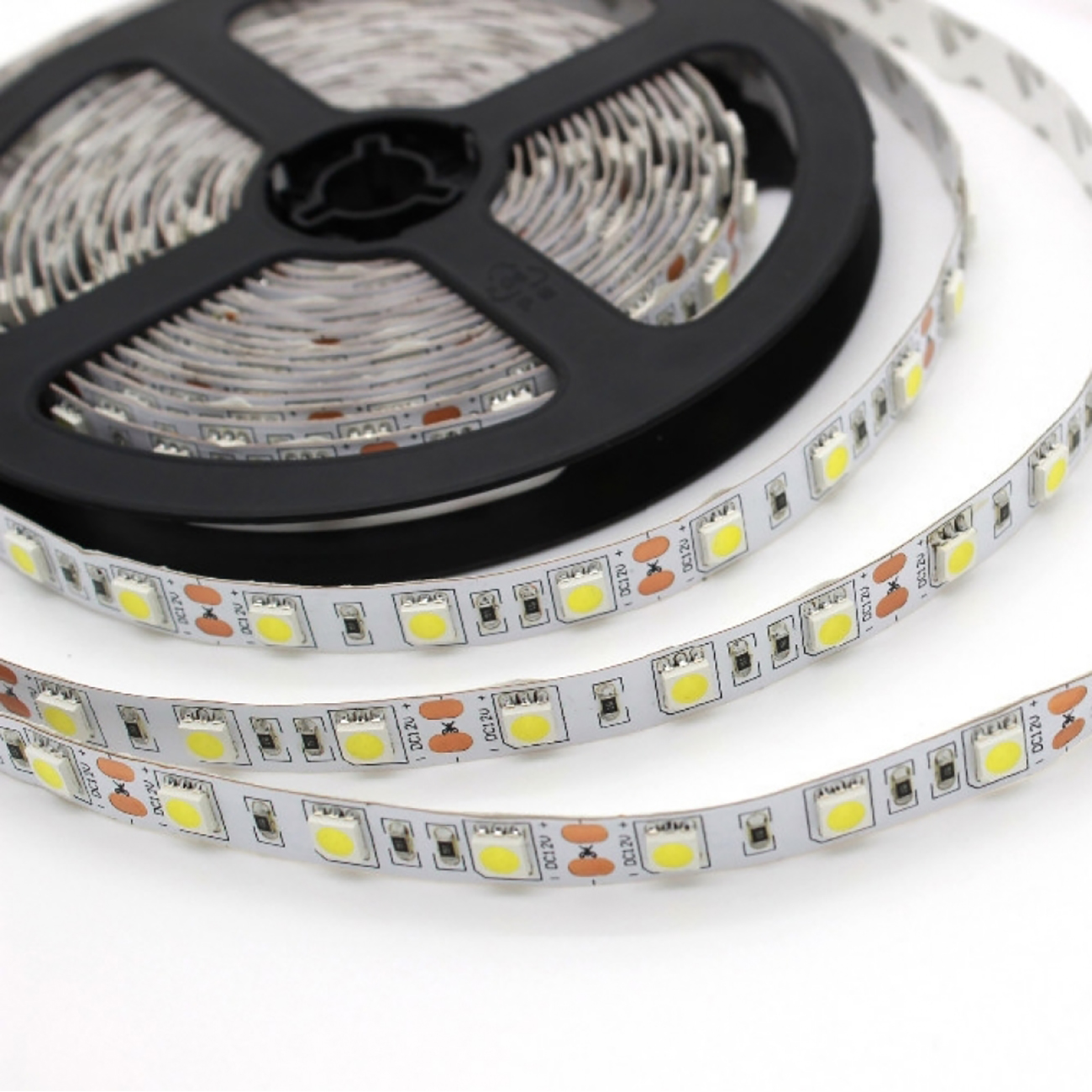 Фото Светодиодная лента LED Lamper (10 мм, RGB, SMD 5050, 60 LED/м, 24 В) {141-636}