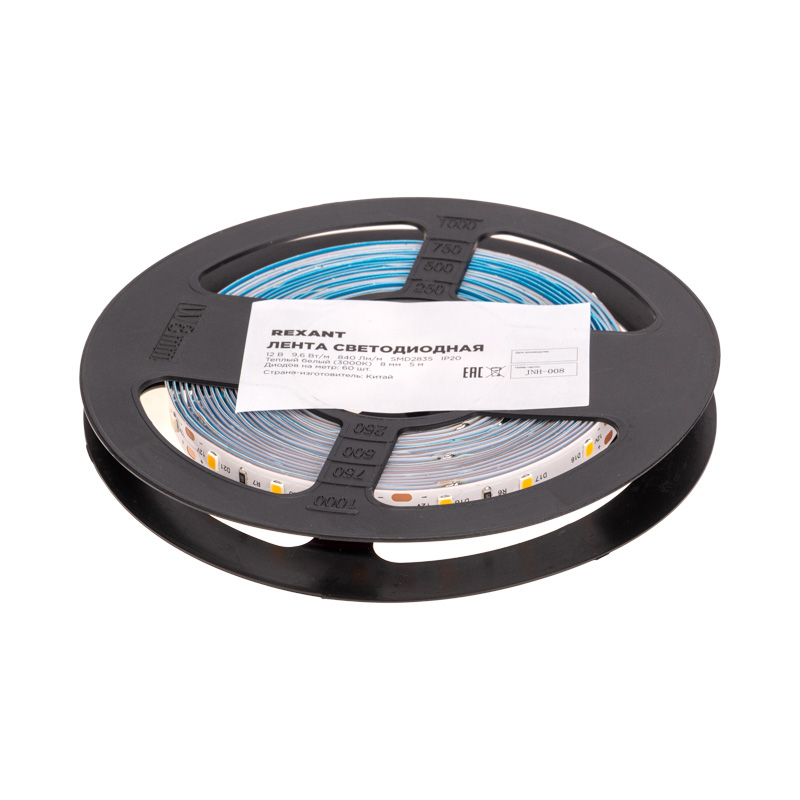 Фото Лента светодиодная 12В, SMD2835, 9,6Вт/м, 60 LED/м, 3000K, 8мм, 5м, IP20 REXANT {141-213} (4)