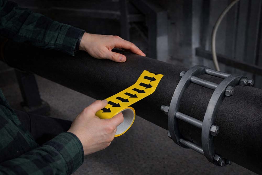 Фото Маркировочная лента Vell желтая, со стрелками для маркировки трубопроводов «ГАЗ» 50 мм/10 м, {VL5010YL-A} (4)