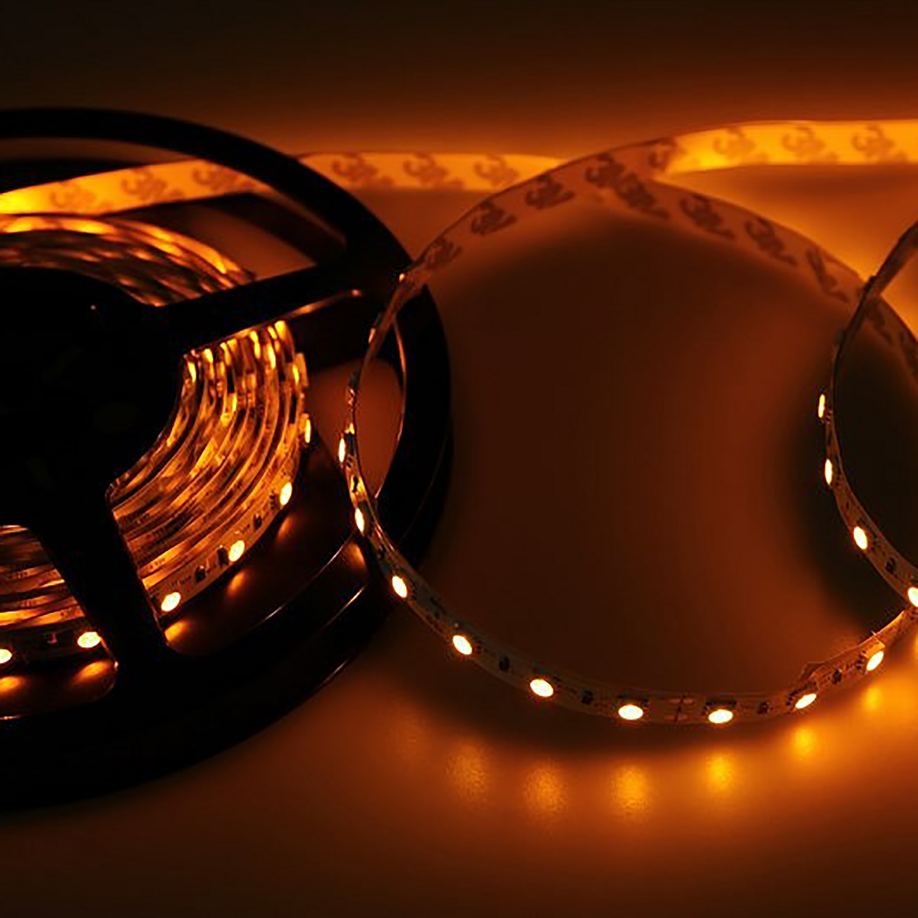 Фото Светодиодная лента LED NEON-NIGHT (10 мм, желтый, SMD 5050, 60 LED/м, 12 В) {141-462}