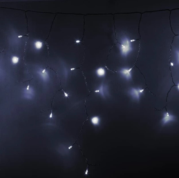 Фото Гирлянда Айсикл (бахрома) светодиодный, 4,8 х 0,6 м, прозрачный провод, 230 В, диоды белые, 176 LED {255-145}