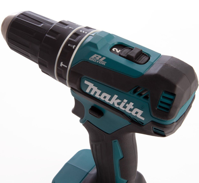 Фото Дрель аккумуляторная ударная Makita DHP485Z (18 В, БЗП.13мм, 2скор, 25/50Нм, 1,7кг, без ак (DHP485Z) (1)