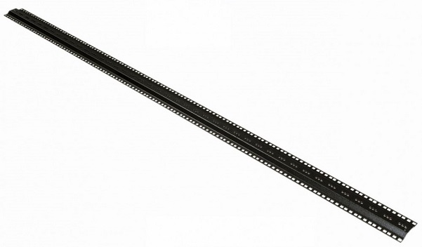 Фото Hyperline MPR19-42U-RAL9005 Центральный монтажный профиль высотой 42U, для шкафов TTR, TTB, черный ( {432953}