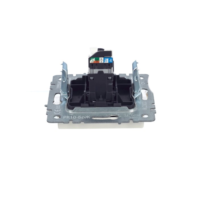 Фото Розетка компьютерная СП RJ45 кат.5E BRITE РК10-БрЖ жемчуж. IEK BR-K10-1-K36 (5)