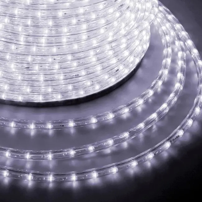 Фото Дюралайт LED, свечение с динамикой (3W) - белый Эконом 24 LED/м {121-325-4}