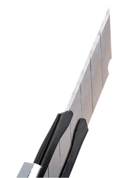 Фото Металлический нож с автостопом, Профессионал ЗУБР ПРО-9А, 9 мм {09152} (2)