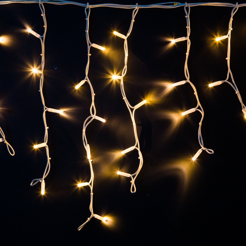 Фото Гирлянда Айсикл (Бахрома) светодиодная 5х0,7 м, с эффектом мерцания, 152 LED, белый провод каучук, теплое белое свечение NEON-NIGHT {255-386}