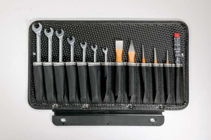 Фото Принадлежность PARAT для инструментальных чемоданов, панель для инструментов односторонняя, 13 карманов {PA-592000161}
