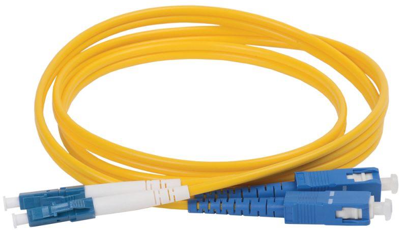 Фото Патч-корд оптический коммутационный переходной для одномодового кабеля (SM); 9/125 (OS2); LC/UPC-SC/UPC; двойного исполнения (Duplex); LSZH (дл.1м) IT