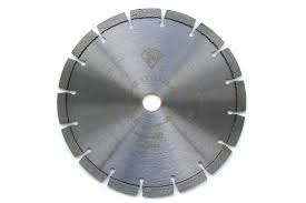 Фото TURBO 230 мм, диск алмазный отрезной сегментированный по армированному бетону, кирпичу, KRAFTOOL {36682-230}