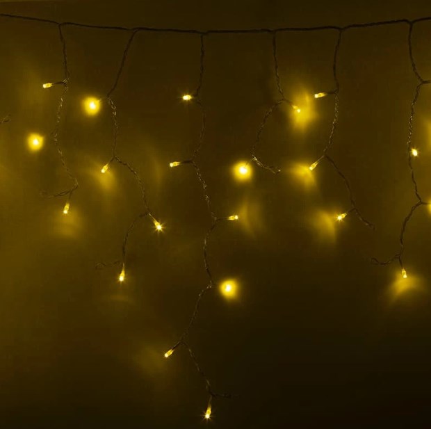 Фото Гирлянда Айсикл (бахрома) светодиодный, 4,8 х 0,6 м, прозрачный провод, 230 В, диоды желтые, 176 LED {255-141}