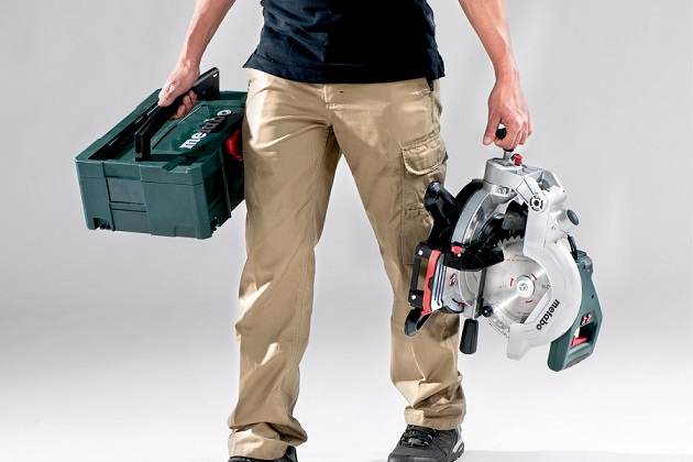 Фото KS 216 M Lasercut Торцовочная пила Metabo 1350вт,120х60 {619216000} (1)