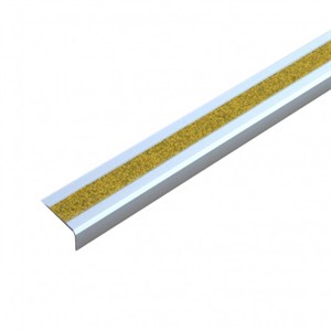 Фото Алюминиевый профиль для краев ступеней с противоскользящей лентой, желтый (50 х 25 х 1000 мм) {ATM1GF2}